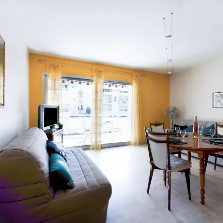 Apartment Le Morelia By Interhome Cannes