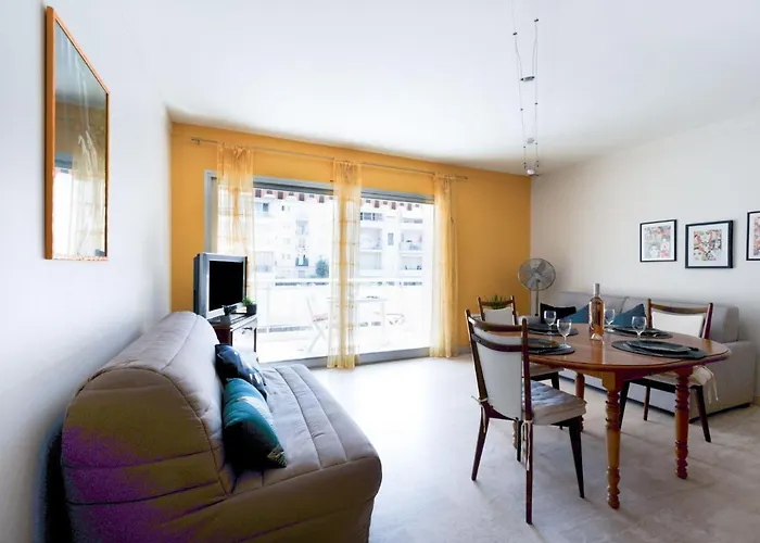 Daire Le Morelia By Interhome Cannes
